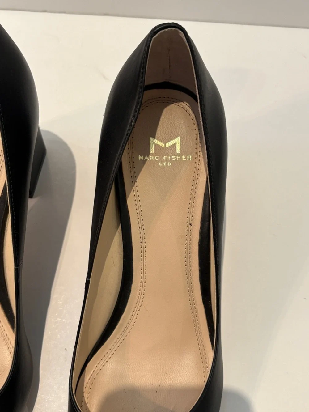 Marc Fisher Black Pointed-Toe Leather Pumps - Picture 6 of 8